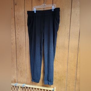 MAURICES Lakeside Super Soft Jogger ***NEW*** MEDIUM, R
